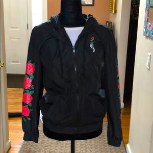 Medium Ladies lightweight black hooded jacket